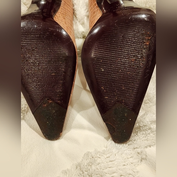 Via Spiga Blush Pink Faux Croc Pointed Heels- 8M - Picture 13 of 16